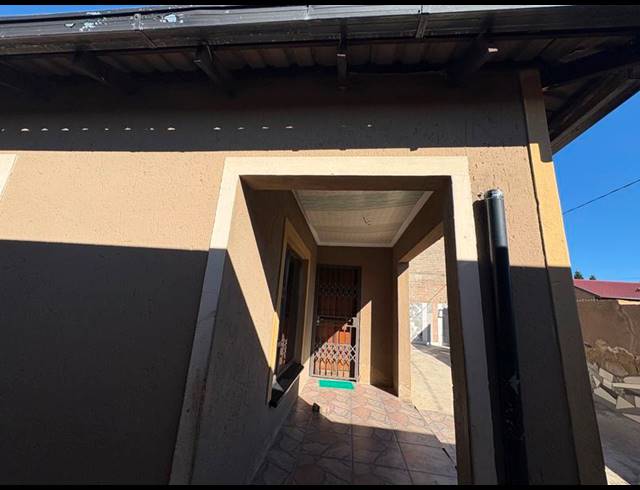 3 BEDROOM HOUSE FOR SALE IN KAALFONTEIN